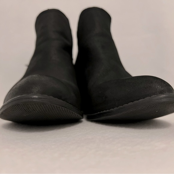 Steve Madden Size 9 Black Leather Aldelpine Booties - Picture 14 of 16